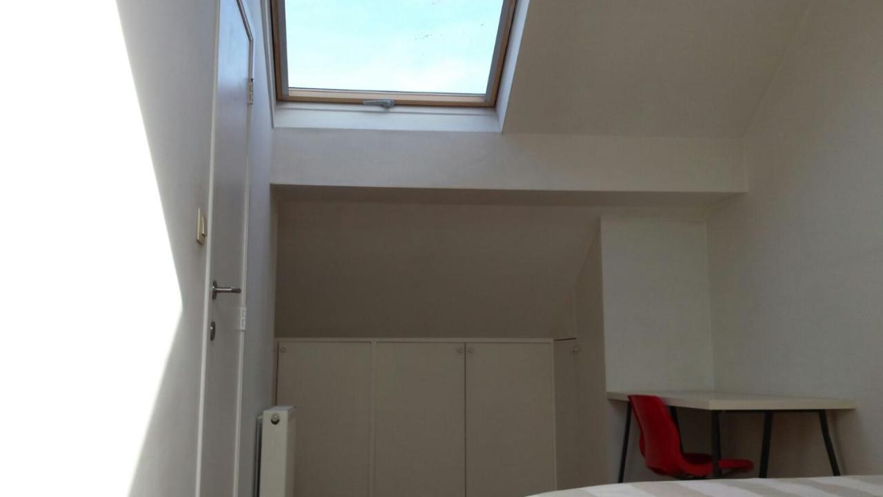 Central Duplex Sleeps 4 Bryssel Exteriör bild