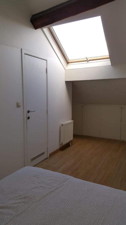 Central Duplex Sleeps 4 Bryssel Exteriör bild
