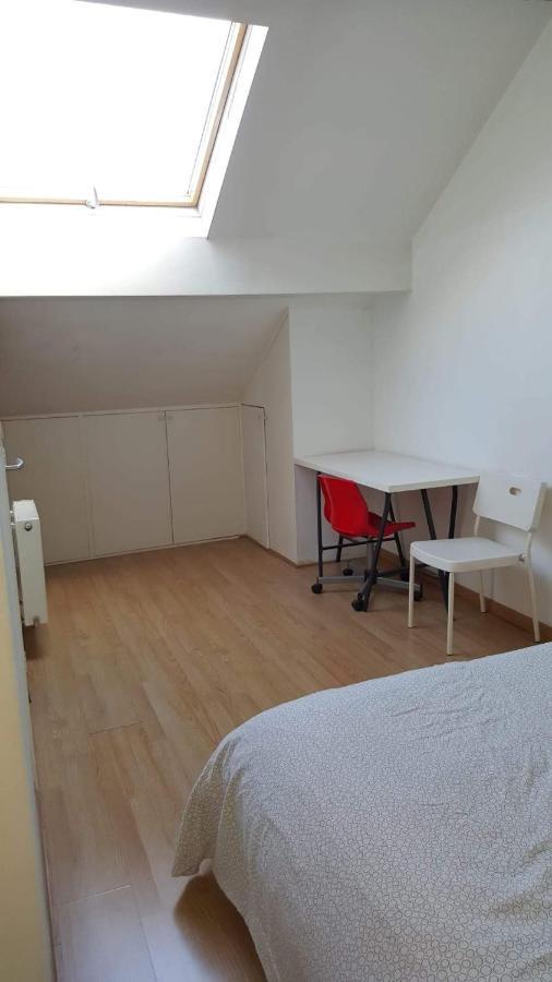 Central Duplex Sleeps 4 Bryssel Exteriör bild